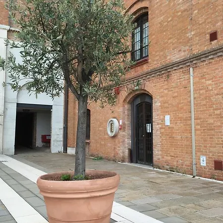 Apartment Molino Stucky Flat *