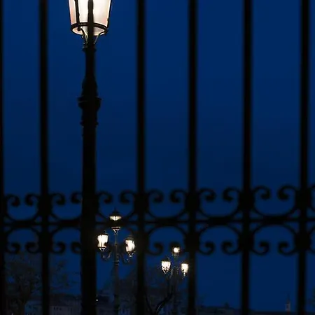Molino Stucky Flat * Venise